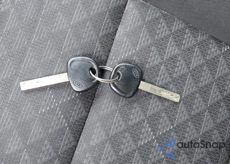 2018 Kia Rio Lx из США, поврежденный, VIN 3KPA25AB8JE059432